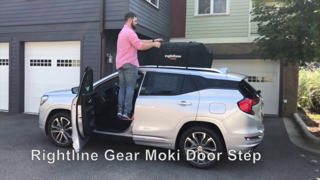 Rightline Gear Moki Door Step The Moki Door Step is a universal, all-weather foot platform for vehicle. As seen on an episode of Shark Tank.