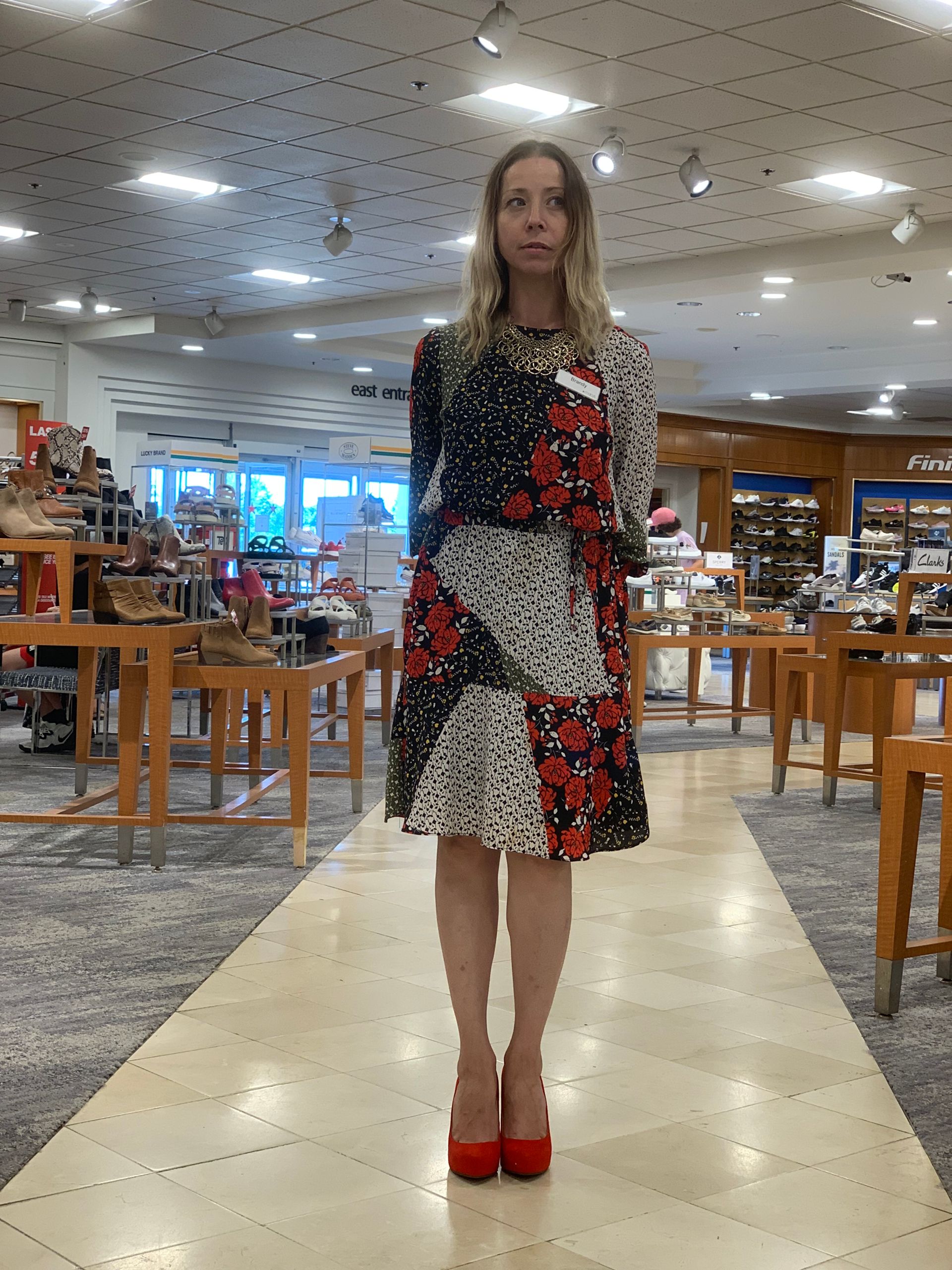 parisah platform pumps