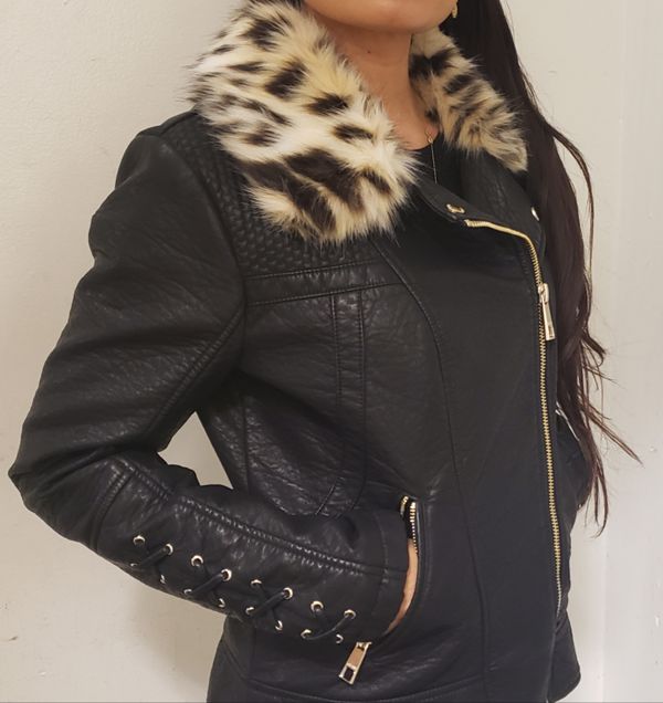 Guess Faux Leather Moto Jacket With Leopard Print Fur Collar Macys Style Crew - Guess Faux Leather Moto Jacket With Leopard Print Fur Collar Guess Faux Leather Moto Jacket With Leopard Print Fur Collar Macys Style Crew - Guess Faux Leather Moto Jacket With Leopard Print Fur Collar