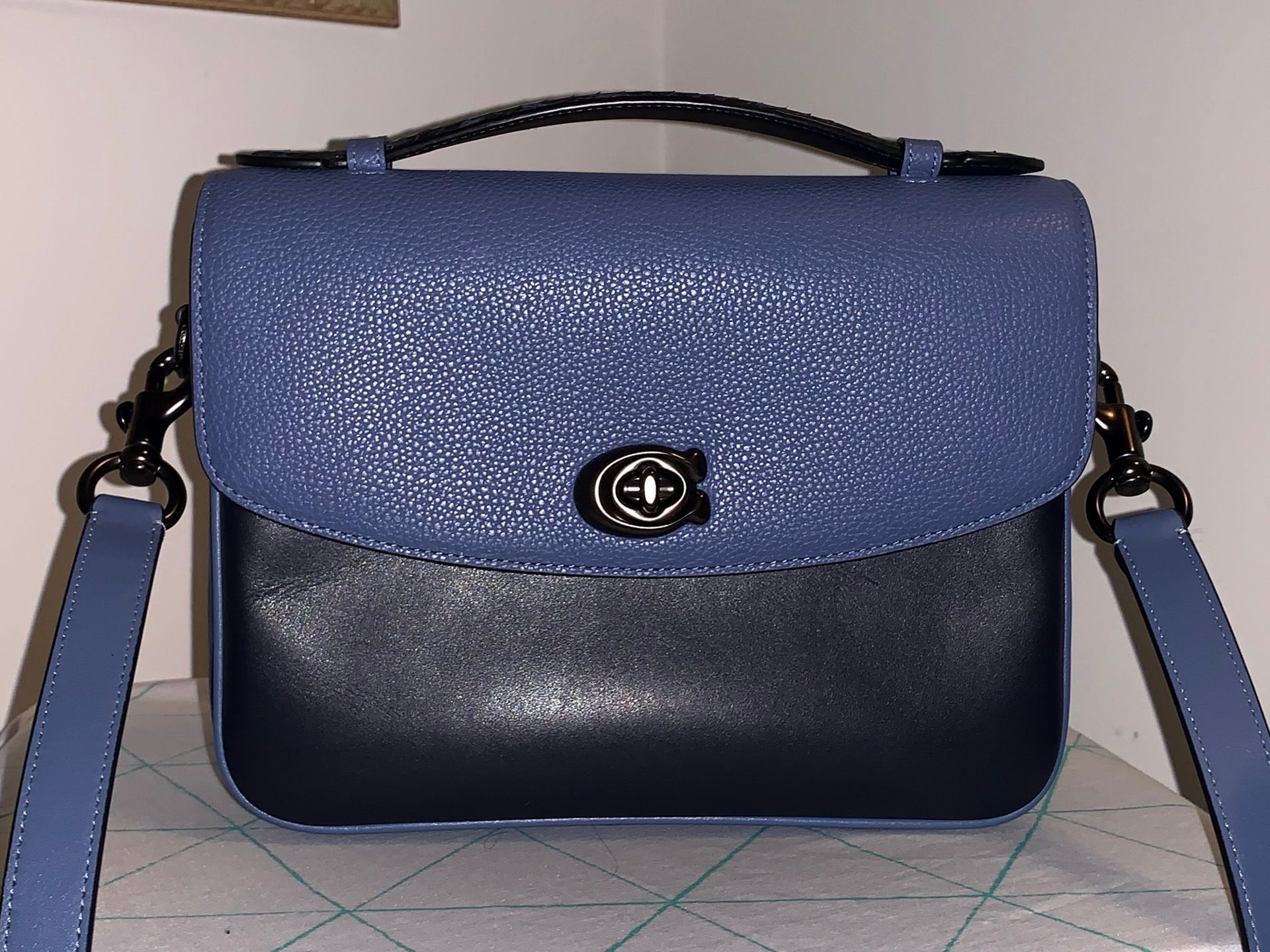 coach cassie colorblock blue