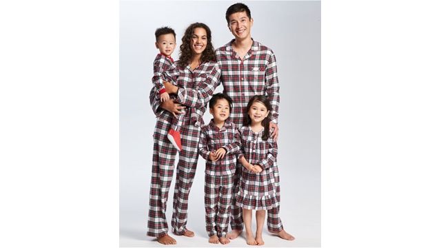 Family christmas pajamas online macys