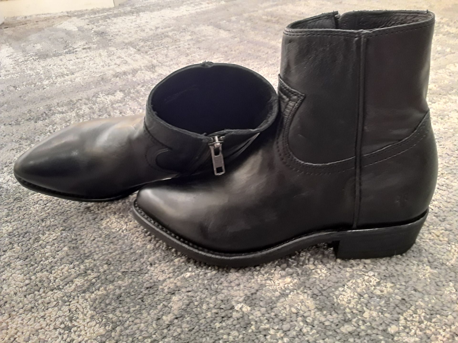 macys frye booties