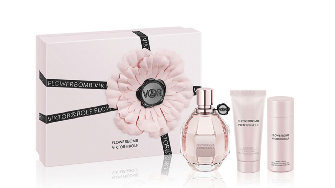 Viktor Rolf 3 Pc Flowerbomb Eau De Parfum Gift Set Macys Style Crew