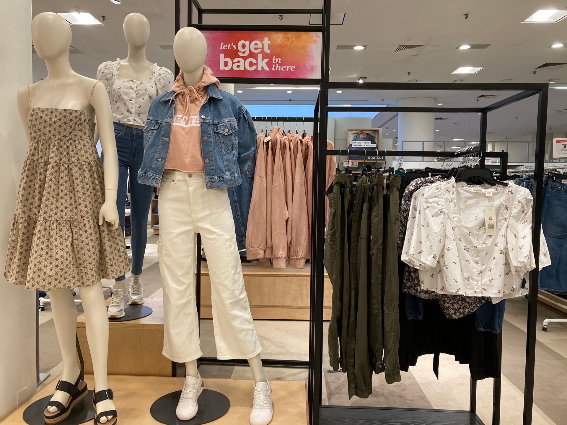 Levis at outlet macys