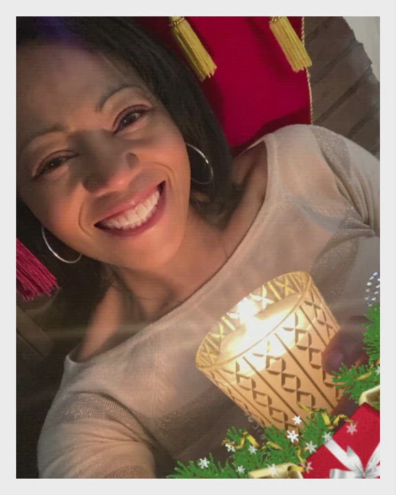 Macy's Style Crew NEST Holiday Candle