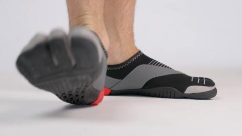  Body Glove Men's 3T Barefoot Cinch Water Shoe, Black/Black, 7