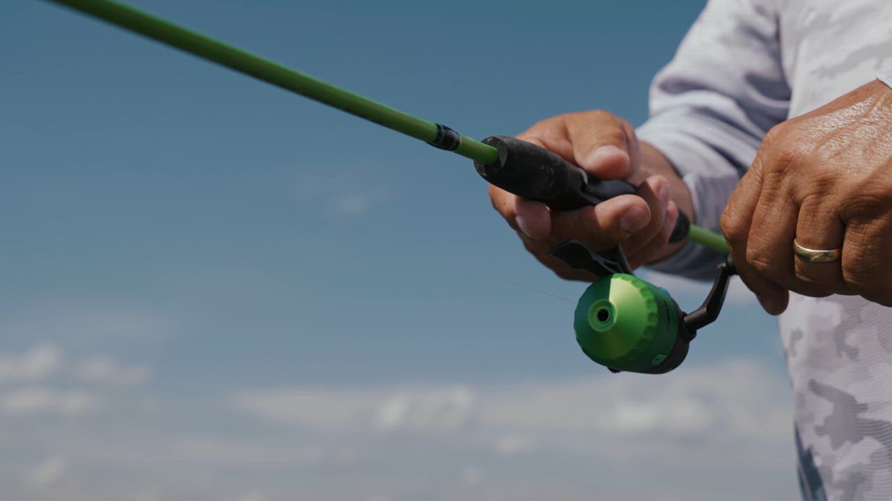 Crappie Thunder Spincast Reel - view number 6