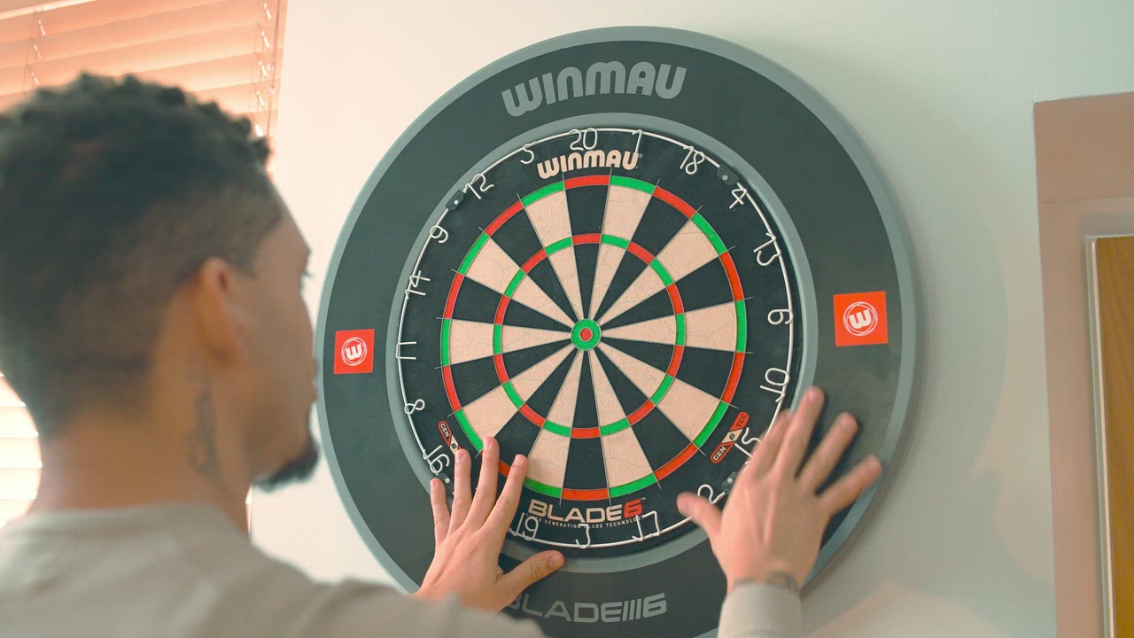 Winmau Blade 6 Triple Core Professional PDC Dartboard - view number 8