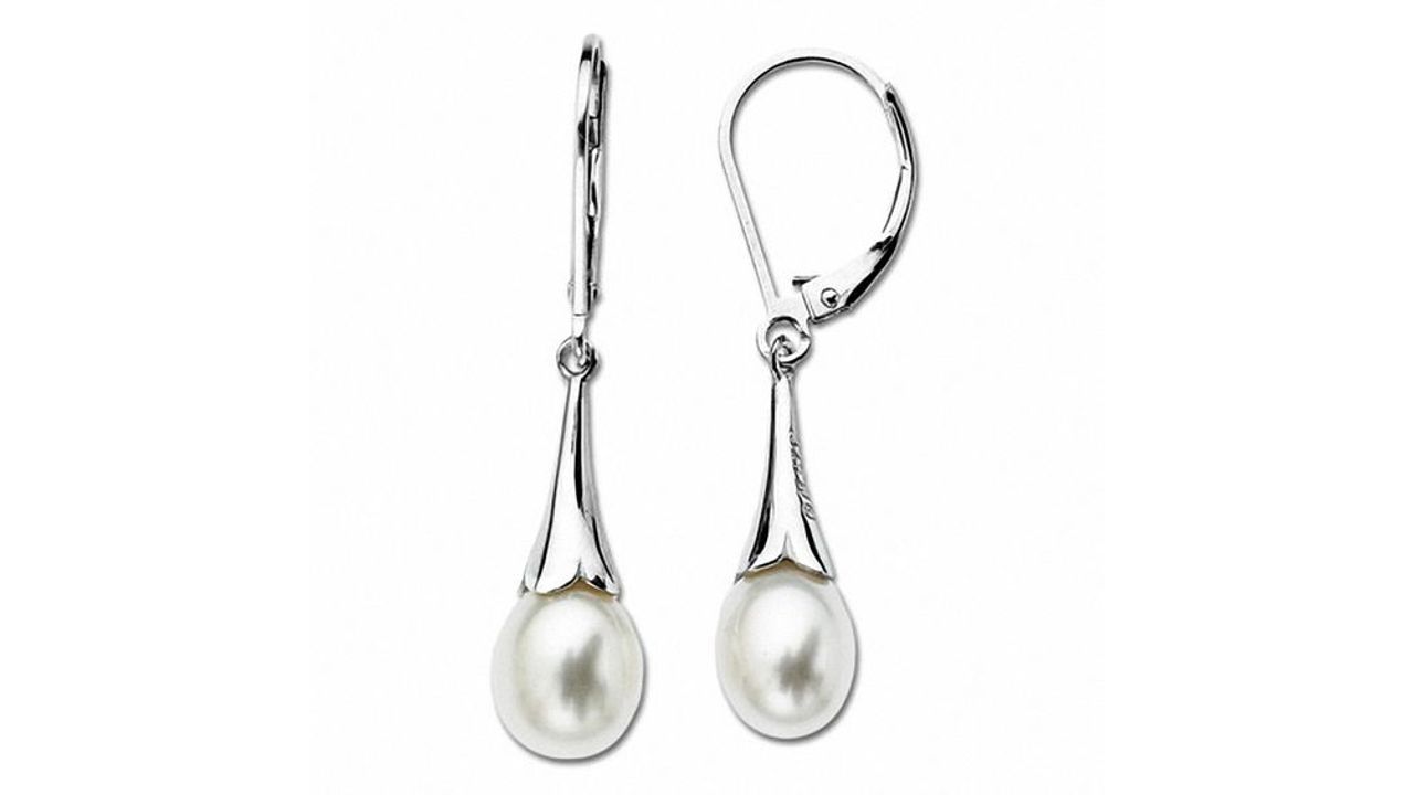 Creatable Classic cultured freshwater pearl earrings. Zales