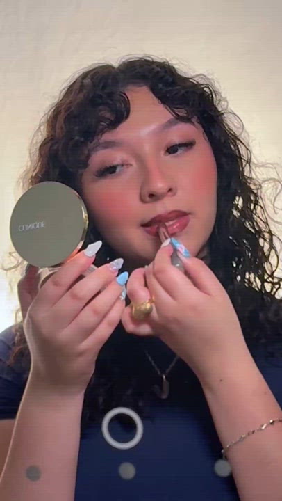 Vanessa Soto - Video: Nude Honey Almost Lipstick