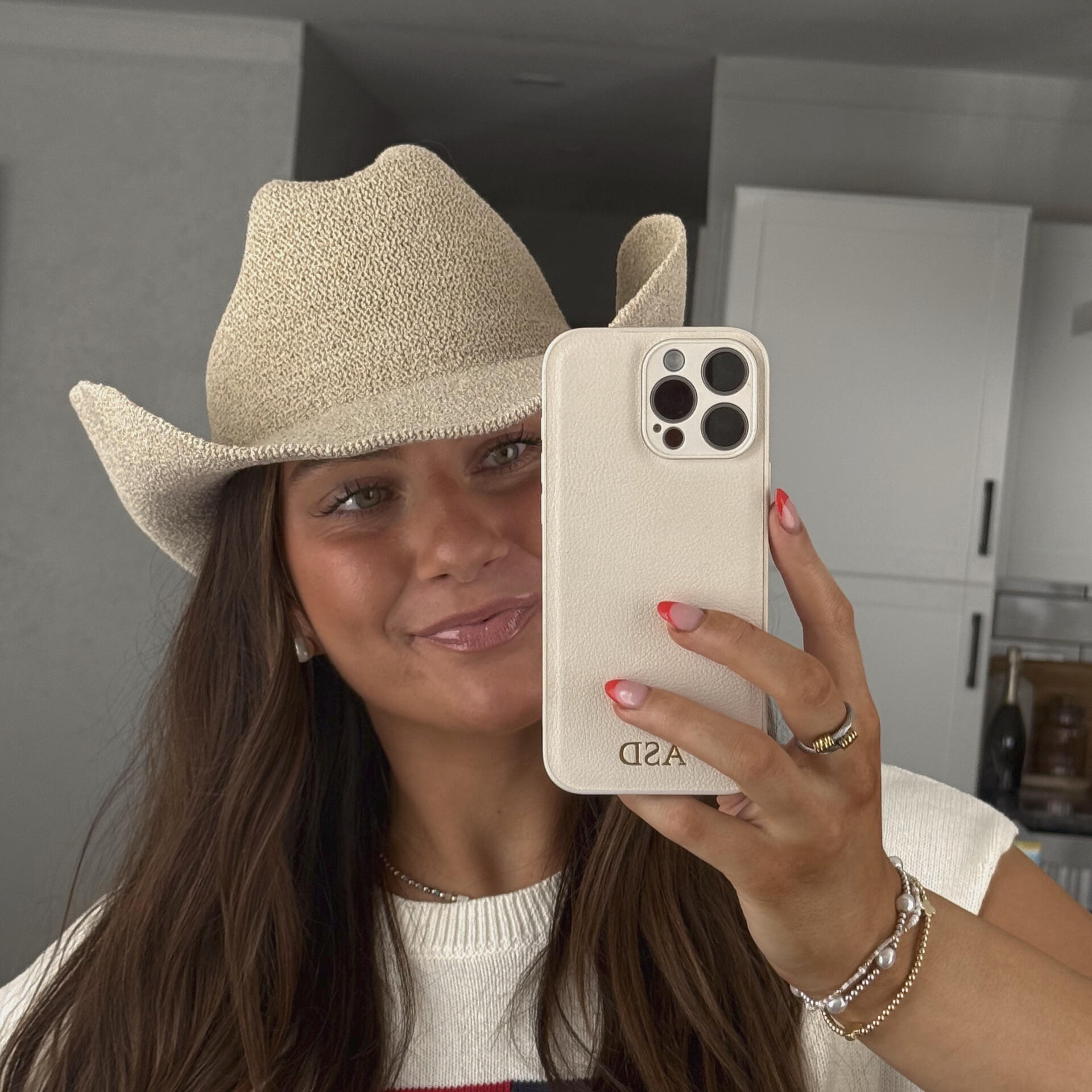 Alexandra Dorencz Videos | Ulta Beauty Associate Ambassador Program