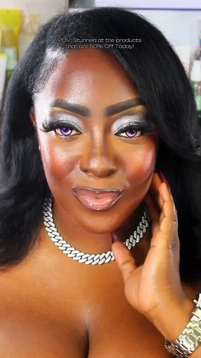 Nesha @NeshaTheArtist