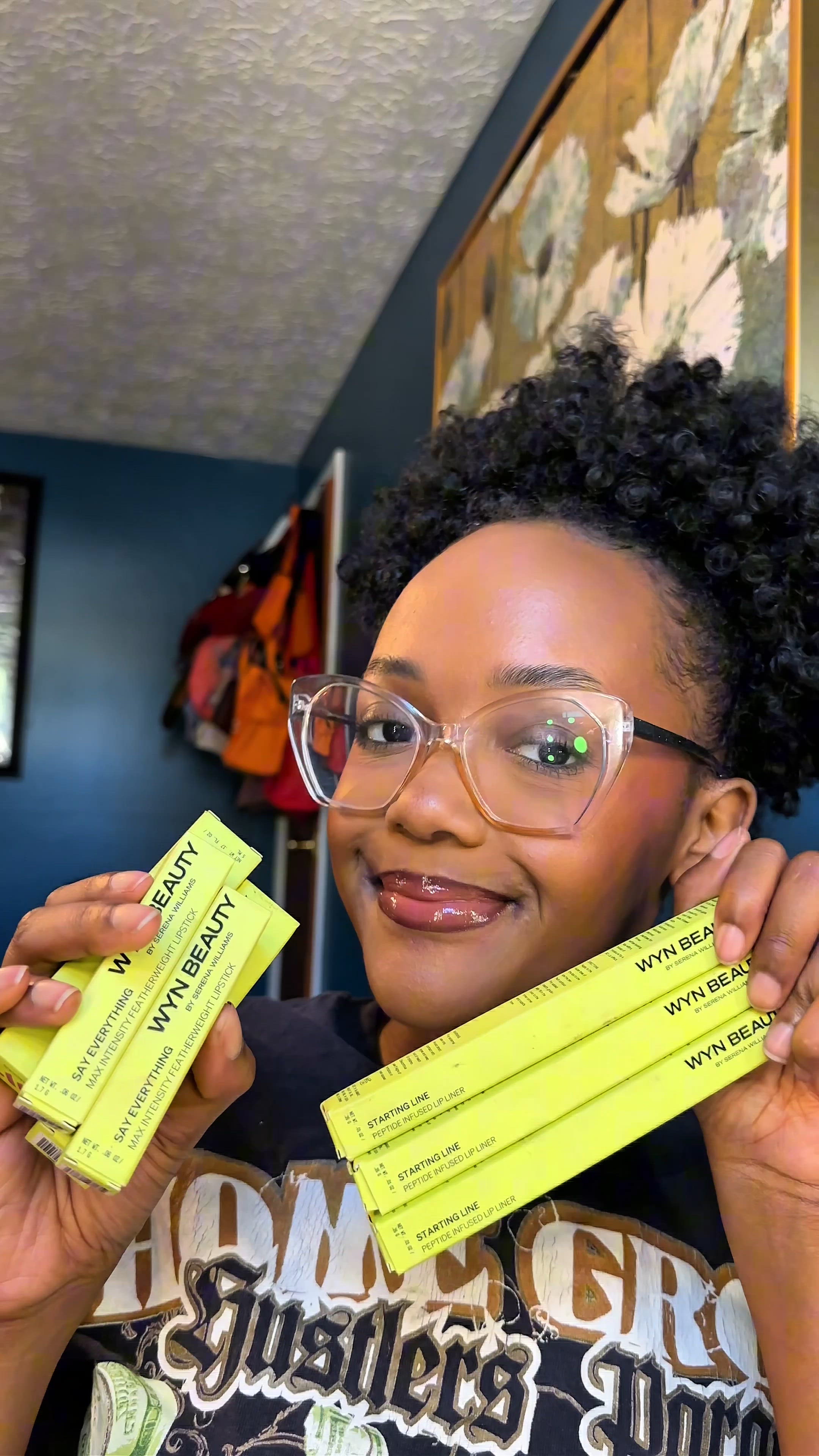 Marisa Hicks - Video: WYN Beauty Lip Products✨