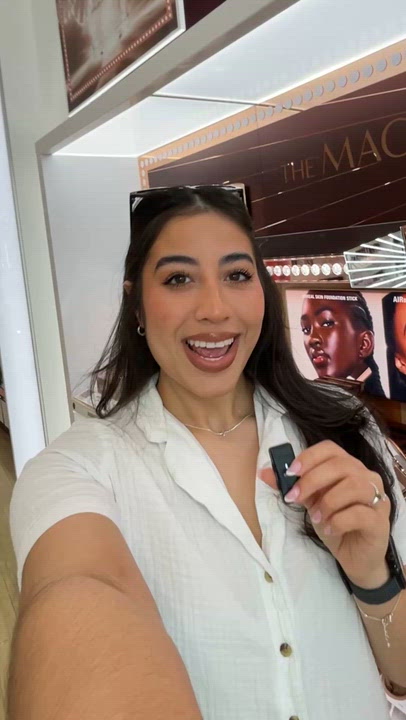 Andrea Velasquez