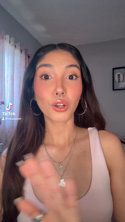 Vanessa T